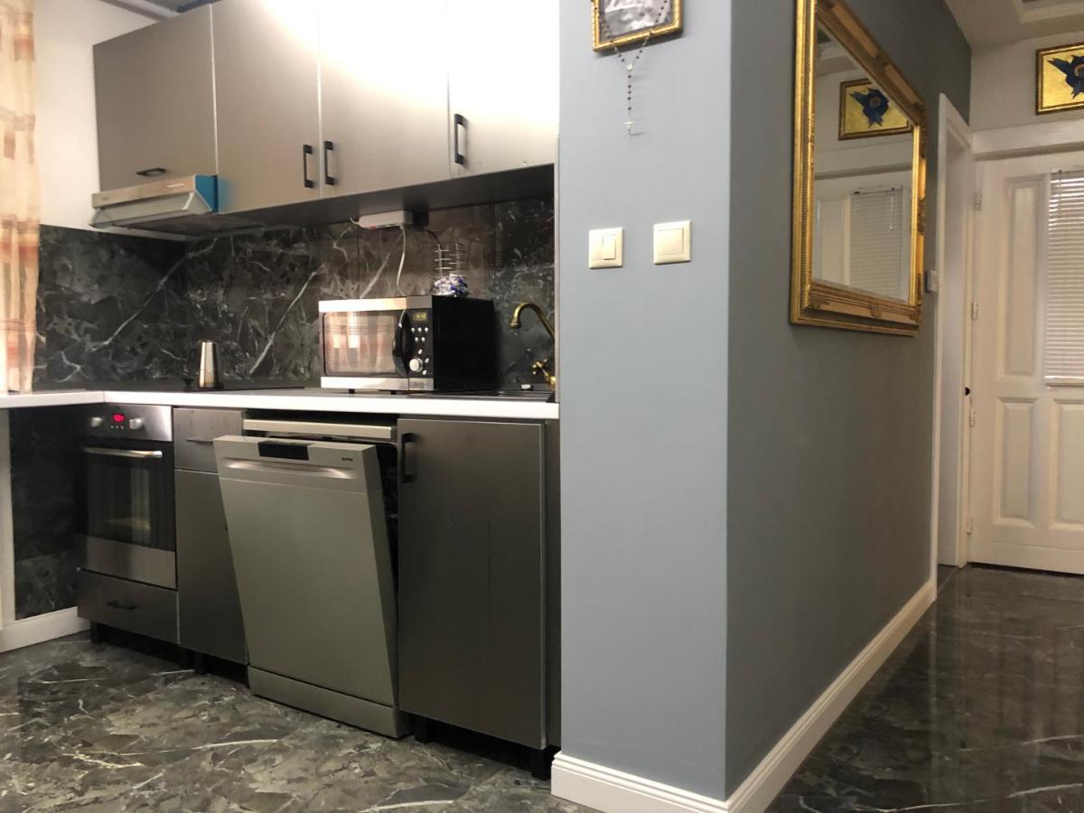 Bezso Apartman Hajdúszoboszló Esterno foto